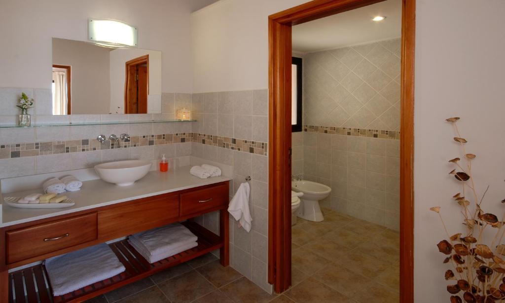 Catalonia Sur Aparts-Spa San Carlos de Bariloche Værelse billede